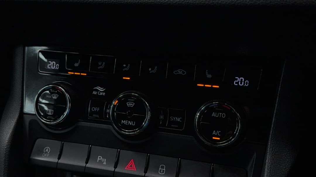2022 SKODA Karoq Sportline (4x4) 140tsi, Automatic, 38050 km, Ventilated Seats