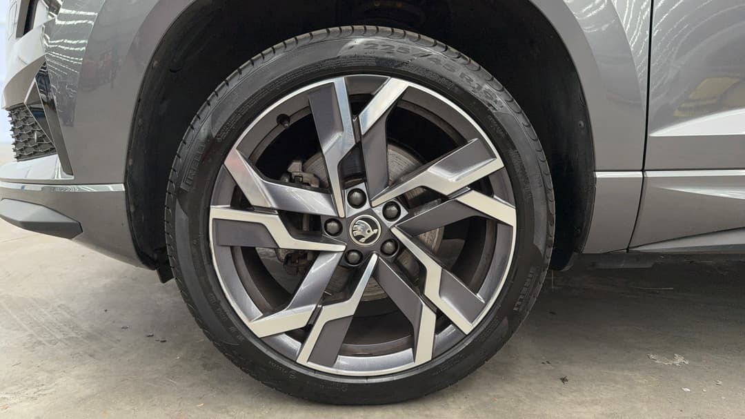 2022 SKODA Karoq Sportline (4x4) 140tsi, Automatic, 38050 km, Left Front Wheel