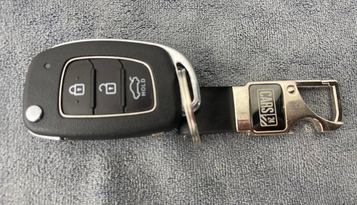 2019 Hyundai GRAND I10 NIOS SPORTZ PETROL, Petrol, Manual, 19,575 km, Key Close Up