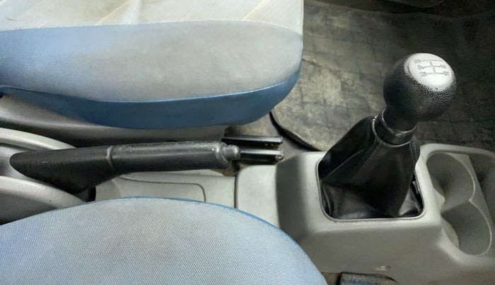 2014 Maruti Alto K10 VXI, Petrol, Manual, 97,314 km, Gear Lever