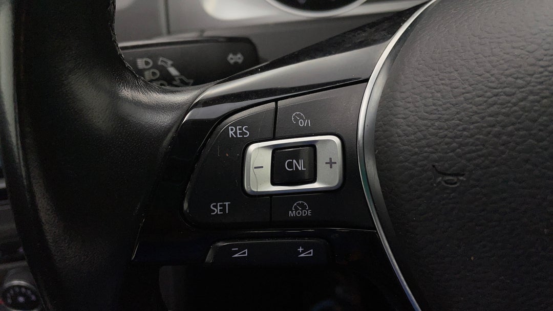 2017 Volkswagen Golf 92 Tsi Trendline, Automatic, 90201 km, Cruise Control