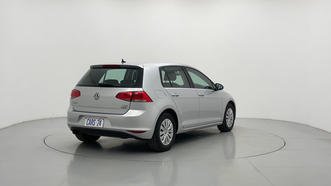 2017 Volkswagen Golf 92 Tsi Trendline, Automatic, 90201 km, Right Back Diagonal (45- Degree) View