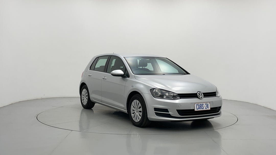 2017 Volkswagen Golf 92 Tsi Trendline, Automatic, 90201 km, Right Front Diagonal (45- Degree) View