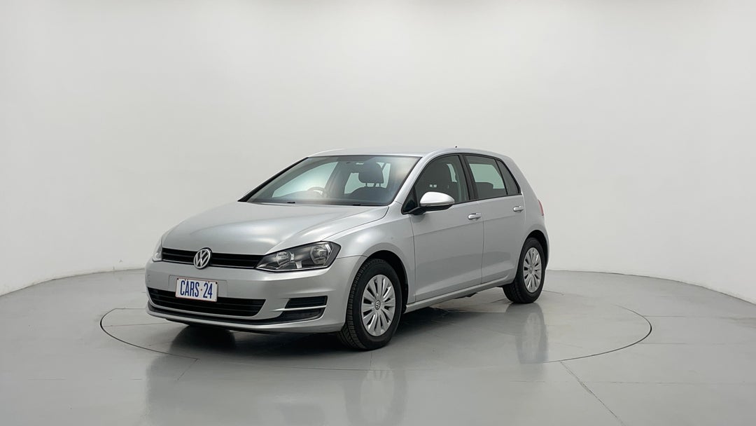 2017 Volkswagen Golf 92 Tsi Trendline, Automatic, 90201 km, Left Front Diagonal (45- Degree) View