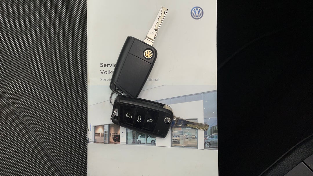 2017 Volkswagen Golf 92 Tsi Trendline, Automatic, 90201 km, Key Close-up