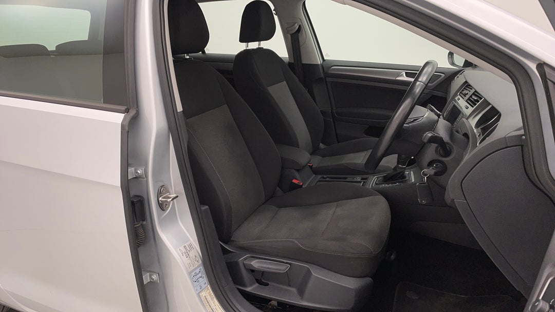 2017 Volkswagen Golf 92 Tsi Trendline, Automatic, 90201 km, Right Side Front Door Cabin View