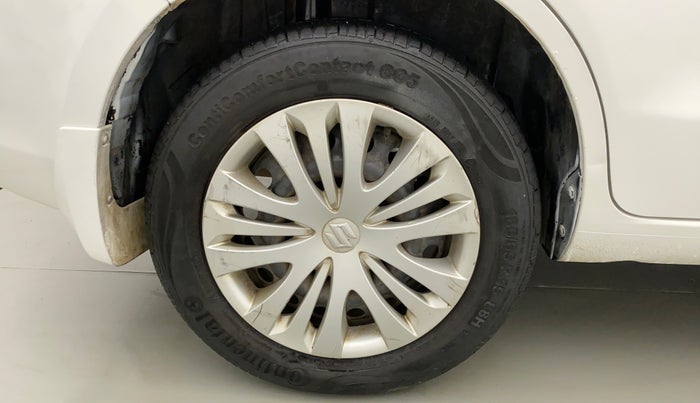 2014 Maruti Ertiga ZXI, Petrol, Manual, 62,134 km, Right Rear Wheel