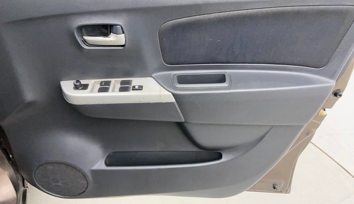 2010 Maruti Wagon R 1.0 VXI, Petrol, Manual, 85,879 km, Driver Side Door Panels Controls
