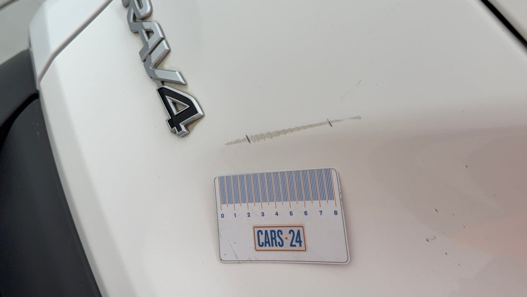 Boot / Tailgate Tailgate Scratch