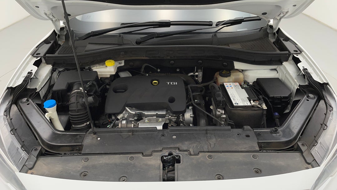 Open Bonnet (Engine)
