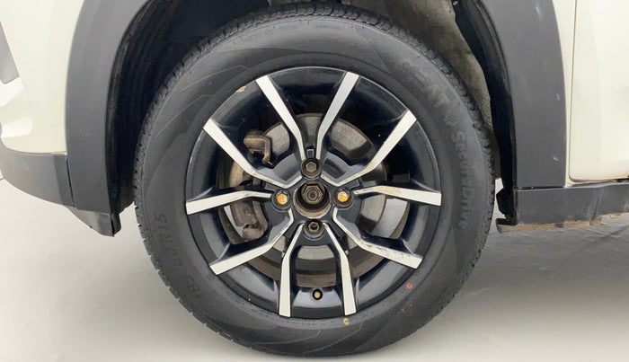 2018 Mahindra KUV 100 NXT K8 D 6 STR, Diesel, Manual, 47,726 km, Left Front Wheel