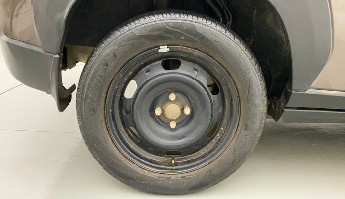 2021 Nissan MAGNITE XL, Petrol, Manual, 19,104 km, Right Rear Wheel