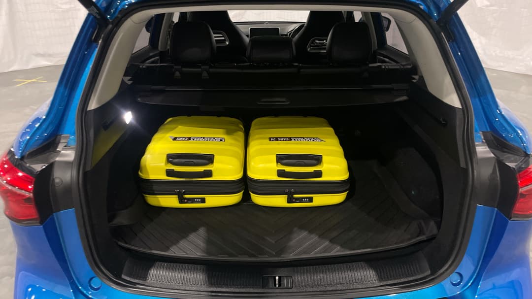2021 MG HS Essence X, Automatic, 76765 km, Boot Inside View with Luggage