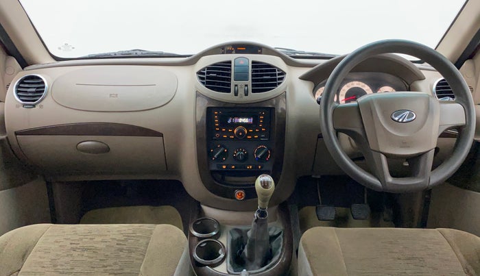 2014 Mahindra Xylo H8 ABS AIRBAG BS IV, Diesel, Manual, 82,595 km, Dashboard