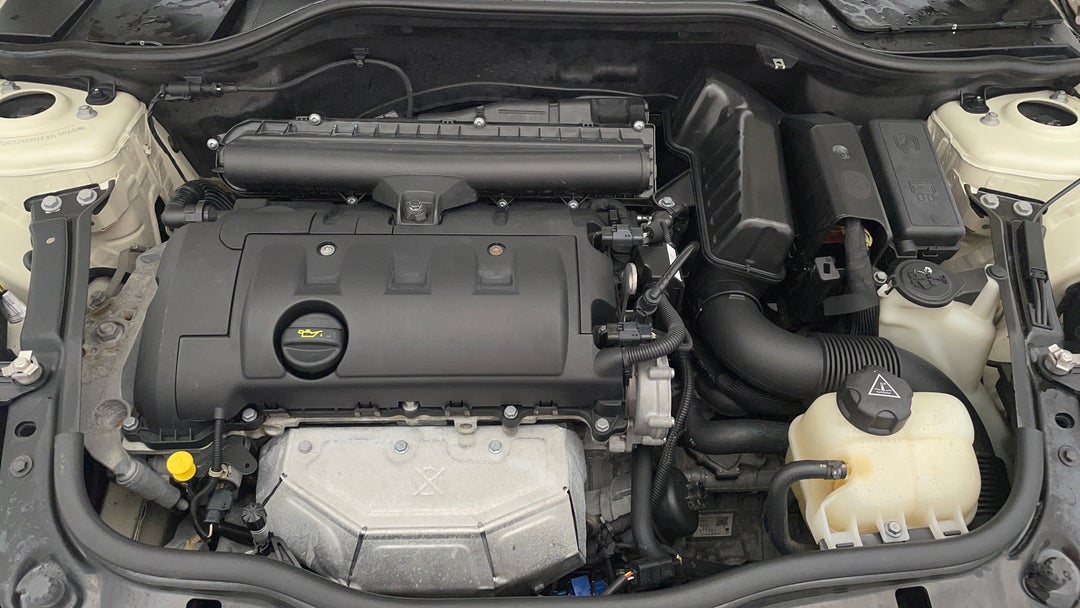 2012 MINI Cooper Ray, Automatic, 137877 km, Open Bonnet (Engine)