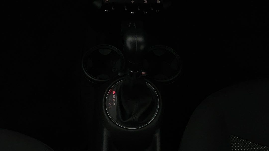 2012 MINI Cooper Ray, Automatic, 137877 km, Gear Lever 