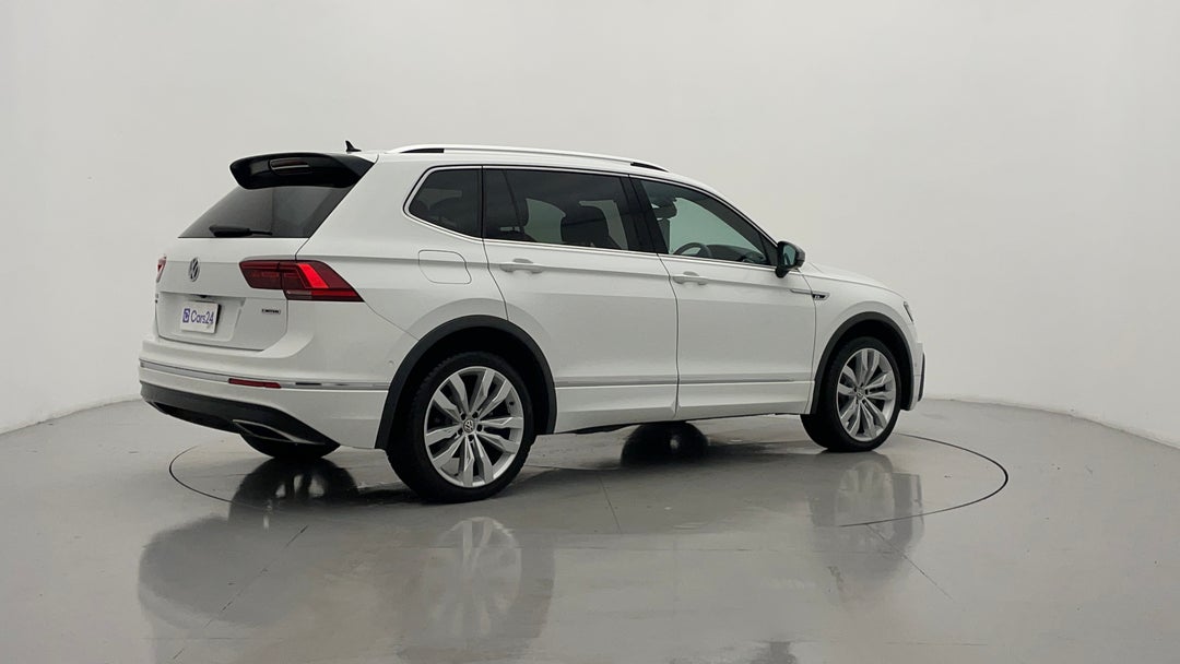 2020 Volkswagen Tiguan Allspace 162 Tsi Highline, Automatic, 114168 km, Right Back Diagonal (45- Degree) View