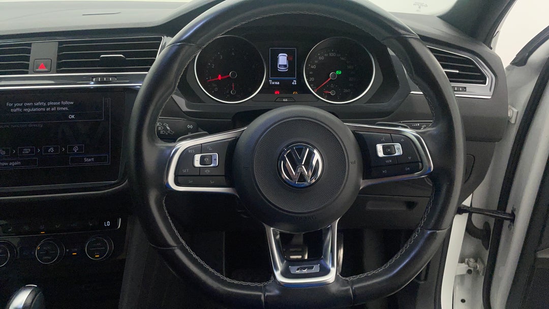 2020 Volkswagen Tiguan Allspace 162 Tsi Highline, Automatic, 114168 km, Steering Wheel Close-up