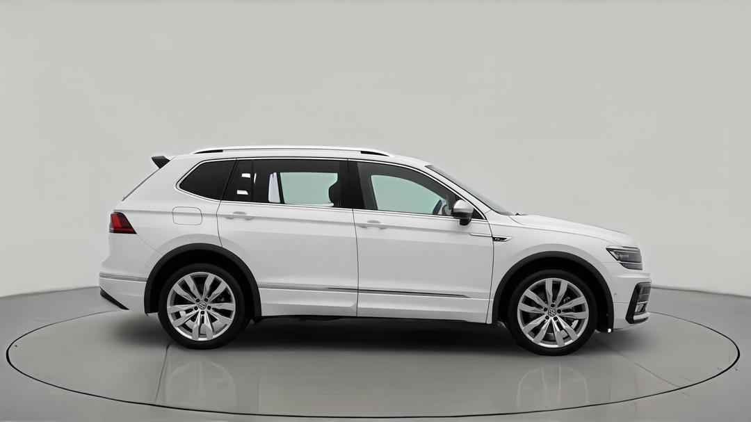 2020 Volkswagen Tiguan Allspace 162 Tsi Highline, Automatic, 114168 km, Right Side View