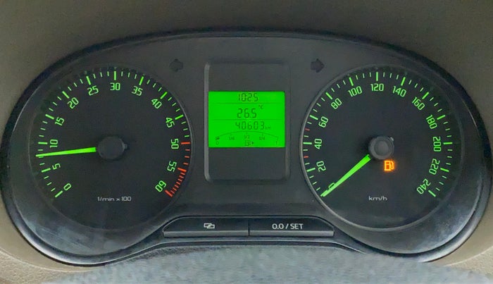 2013 Skoda Rapid 1.6 TDI MT AMBITION, Diesel, Manual, 40,457 km, Odometer Image
