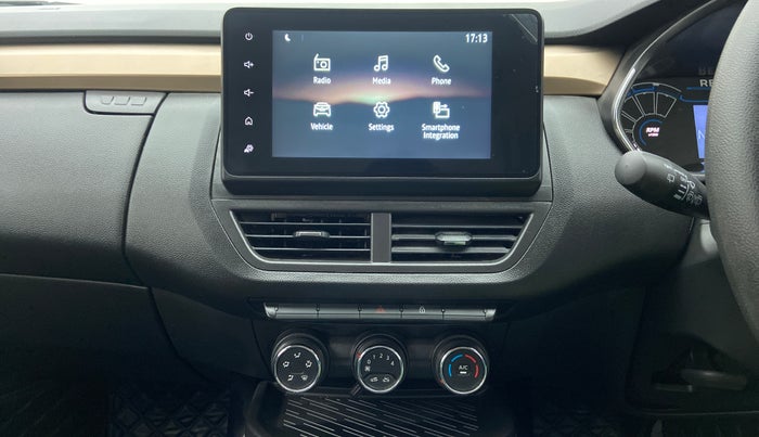 2022 Renault Kiger RXT 1.0 AMT, Petrol, Automatic, 4,062 km, Air Conditioner
