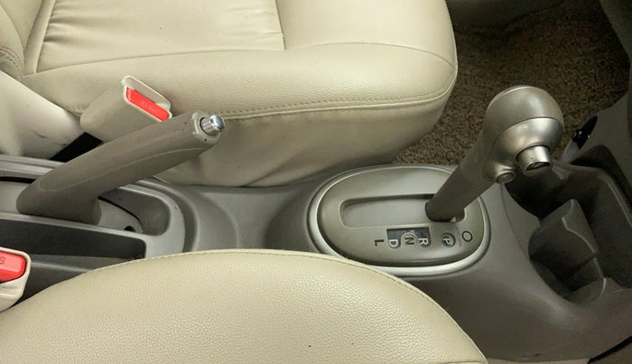 2015 Nissan Micra XL CVT, Petrol, Automatic, 52,233 km, Gear Lever