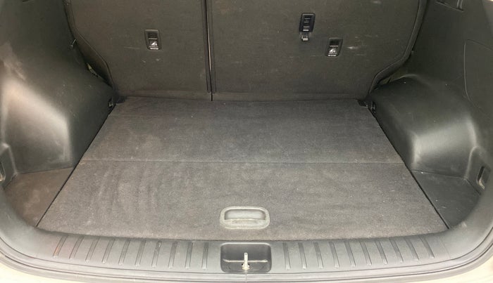 2018 Hyundai Tucson 2WD MT DIESEL, Diesel, Manual, 63,440 km, Boot Inside
