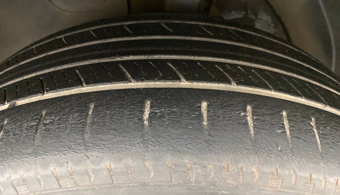 2018 Hyundai Tucson 2WD MT DIESEL, Diesel, Manual, 63,440 km, Left Front Tyre Tread