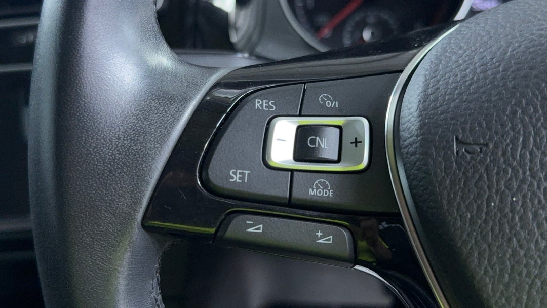 2015 Volkswagen Golf 103 Tsi Highline, Automatic, 55091 km, Cruise Control