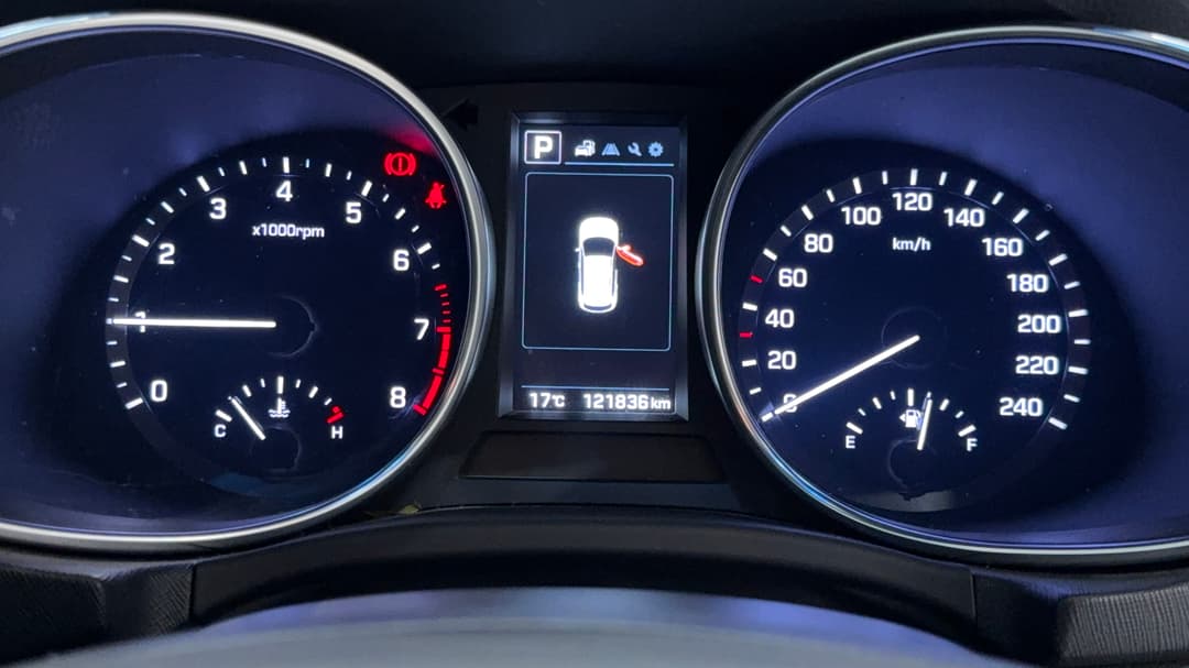 2018 Hyundai Santa Fe Active X, Automatic, 121836 km, Odometer View