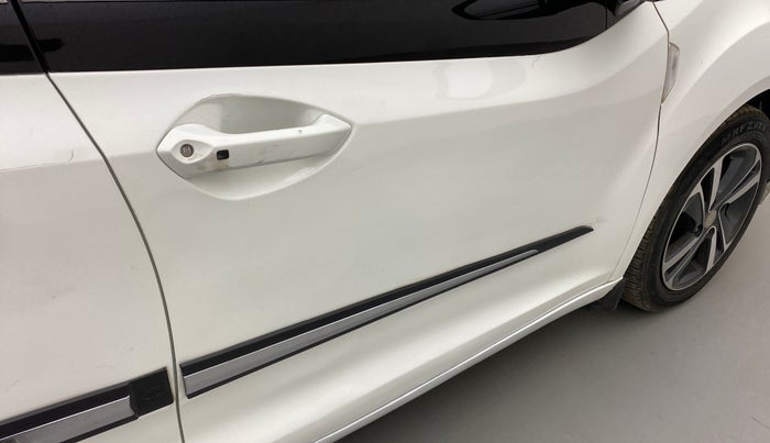 2020 Tata ALTROZ XZ PETROL, Petrol, Manual, 41,505 km, Driver-side door - Paint has faded