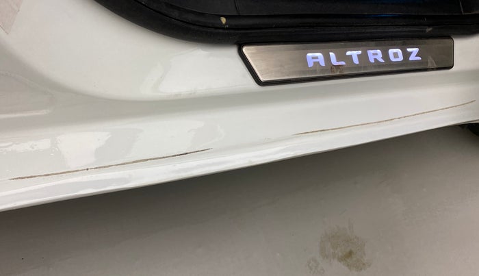 2020 Tata ALTROZ XZ PETROL, Petrol, Manual, 41,505 km, Right running board - Minor scratches