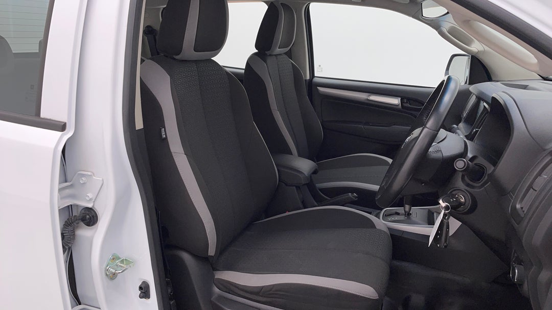 2019 Holden Colorado Ls (4x2), Automatic, 54184 km, Right Side Front Door Cabin View