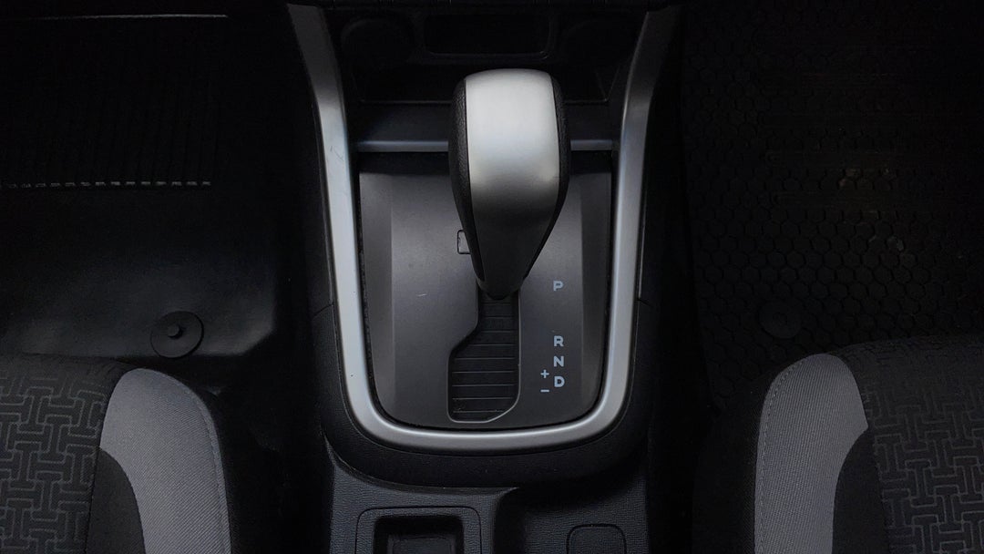 2019 Holden Colorado Ls (4x2), Automatic, 54184 km, Gear Lever 