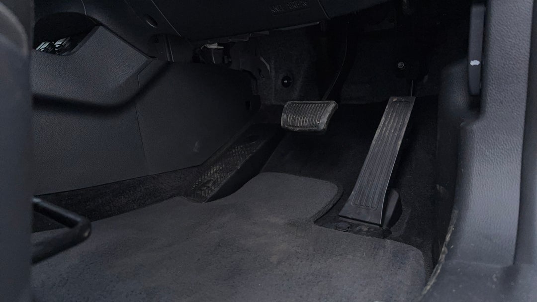 Pedals and Footmat