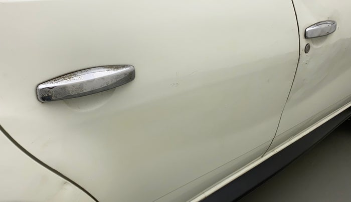 2014 Renault Duster 85 PS RXL DIESEL, Diesel, Manual, 97,491 km, Right rear door - Paint has faded