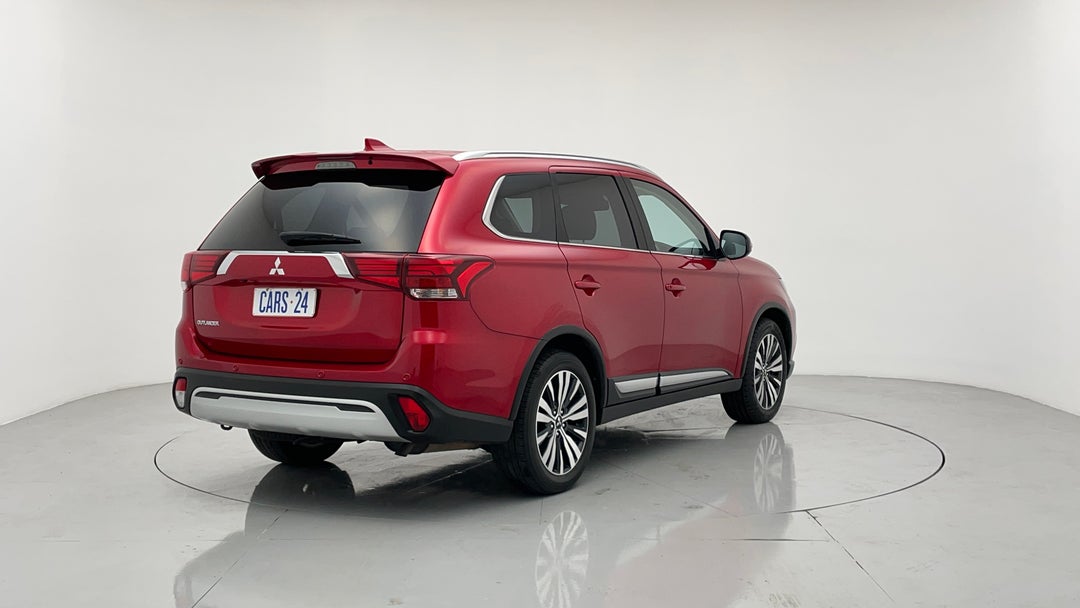 2020 Mitsubishi Outlander Ls 7 Seat (2wd), Automatic, 49651 km, Right Back Diagonal (45- Degree) View