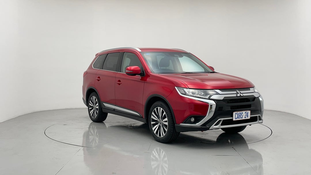 2020 Mitsubishi Outlander Ls 7 Seat (2wd), Automatic, 49651 km, Right Front Diagonal (45- Degree) View