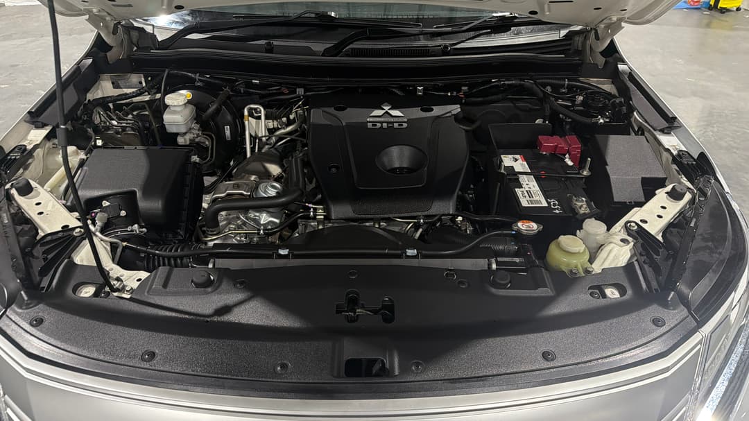 2021 Mitsubishi Pajero Sport Exceed (4x4) 7 Seat, Automatic, 58563 km, Open Bonnet (Engine)