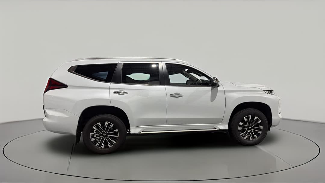 2021 Mitsubishi Pajero Sport Exceed (4x4) 7 Seat, Automatic, 58563 km, Right Side View