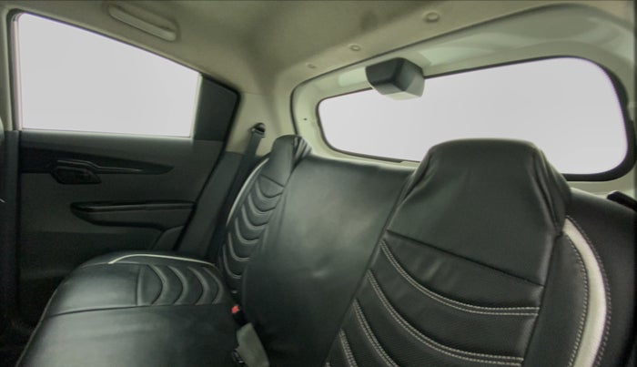 2017 Mahindra KUV 100 NXT K4+ 6S, Petrol, Manual, 43,392 km, Right Side Rear Door Cabin