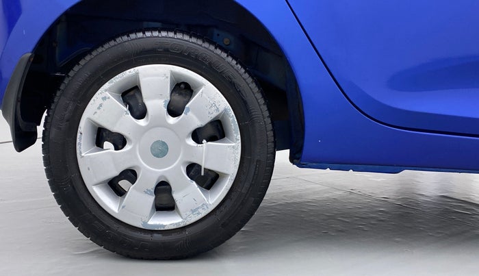 2017 Hyundai Eon ERA PLUS, Petrol, Manual, 17,645 km, Right Rear Wheel