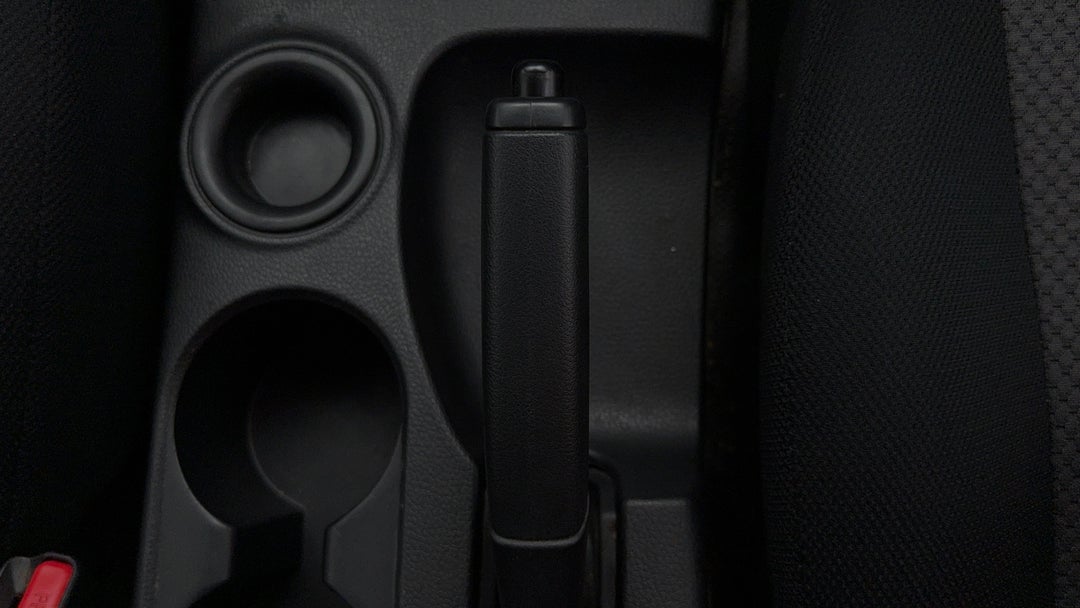 2022 Mitsubishi Triton Glx (4x2), Automatic, 40941 km, Handbrake