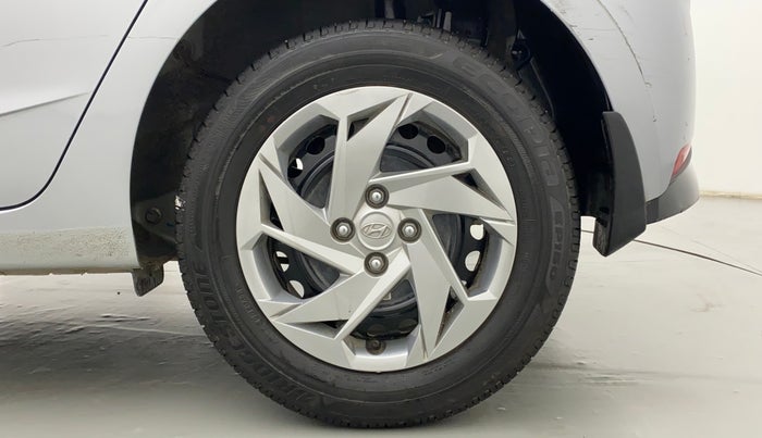 2021 Hyundai NEW I20 MAGNA 1.2 MT, Petrol, Manual, 15,745 km, Left Rear Wheel