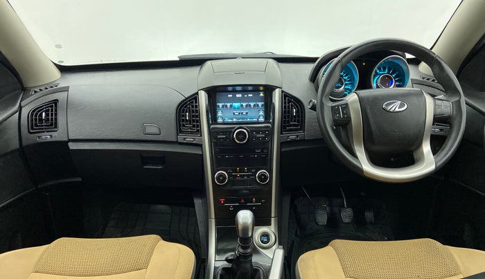 2019 Mahindra XUV500 W9, Diesel, Manual, 5 km, Dashboard