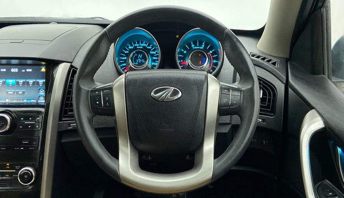 2019 Mahindra XUV500 W9, Diesel, Manual, 5 km, Steering Wheel Close Up