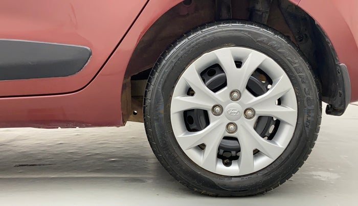 2014 Hyundai Grand i10 SPORTZ 1.2 KAPPA VTVT, Petrol, Manual, 26,960 km, Left Rear Wheel