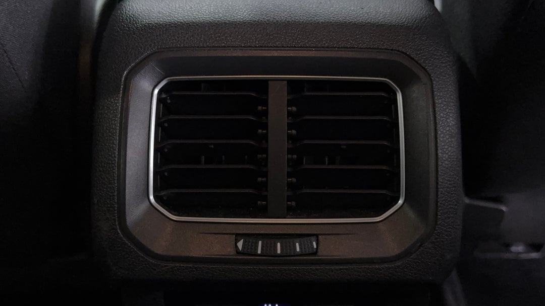 Rear A/C Vent