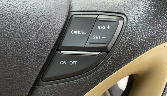 2013 Hyundai Sonata 2.4 GDI AT, Petrol, Automatic, 62,392 km, Adaptive Cruise Control
