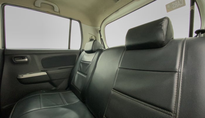 2010 Maruti Wagon R 1.0 VXI, Petrol, Manual, 61,569 km, Right Side Rear Door Cabin